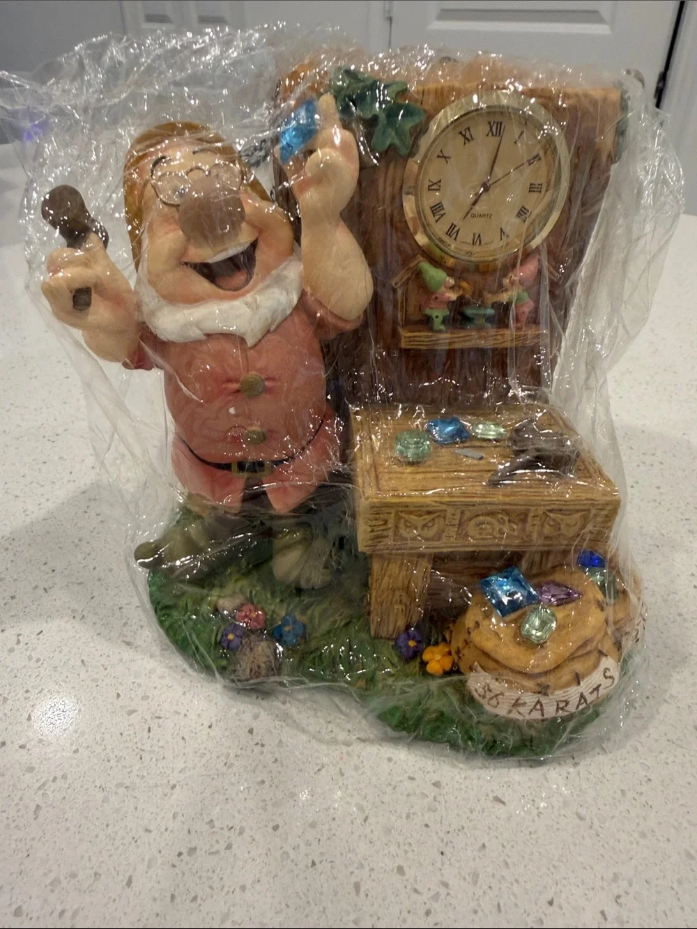 Item is brand new never taken out of box and used , excellent condition